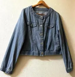 Item thumbnail for item 2633d59c-aab9-44b4-bd1e-9641df64f7cd