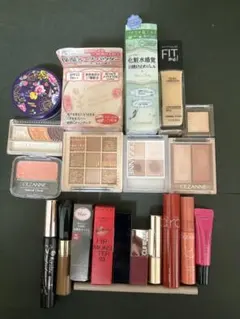 コスメ　まとめ売り　21点セット