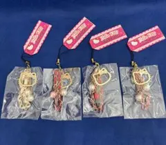② 2011製ハローキティ Hello Kitty アクセサリーストラップ 4個