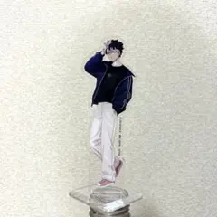 怪獣8号 アクリルスタンド 鳴海弦