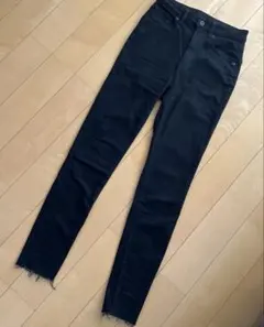 GU スキニーデニム
