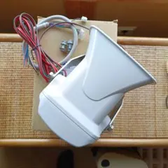 拡声器2個アンプ一個 ユニペックス 街宣車 - メルカリ