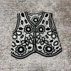 花柄刺繍 ベスト フリーサイズ
