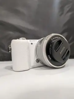 ジャンク　SONY α5100 ホワイト レンズ2本付き ジャンク SONY α5100 ホワイト レンズ2本付き Yahoo