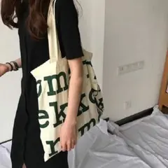 マリメッコ エコバッグ 北欧 トートバッグ 文字 アルファベット 黒 英字