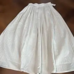 アイボリー プリーツ フレアスカート