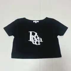 riendaロゴ刺繍 クロップド丈 半袖Tシャツ ブラックのサムネイル