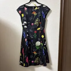 Maglie par ef-de花柄プリント 半袖ワンピース ブラックのサムネイル