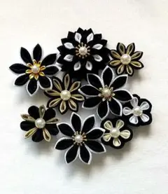 【週末限定sale】つまみ細工 お花パーツ 黒・金系