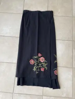 Yohji Yamamoto + Noir 花柄 ロングスカート 2026年最新】Yohji Yamamoto +Noir 柄：花柄 レディース ロング タイト