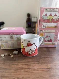 すみっコぐらし マグカップ、鍵付き貯金箱セット