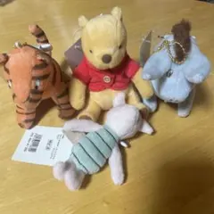 ディズニーストア くまのプーさん ぬいぐるみキーホルダー 麦わら帽子