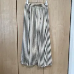 【美品】ローリーズファーム　ストライプ フレアスカート