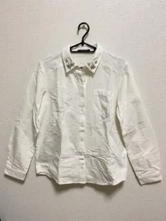 INGNI 白シャツ Mサイズ ビジュー付
