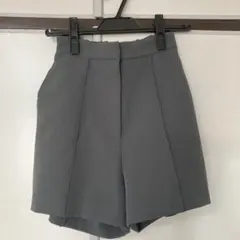 mystic ピンタックショートパンツ チャコールグレー　0サイズ