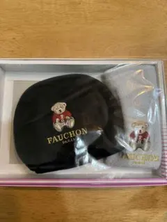 新品 FAUCHON フォション テディベア ポーチ＆ミニタオル セットのサムネイル