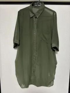 CECIL McBEE カーキ シアーシャツ 半袖のサムネイル