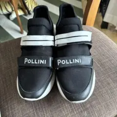 PoLLINIスニーカー