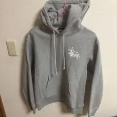 Stüssy グレー フード付きパーカー