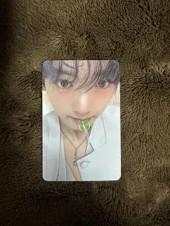 ゼベワン zb1 ユジン starriver クローバー ラキドロ トレカ