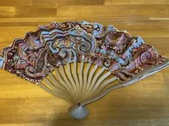 扇子　ペイズリー柄