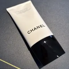 CHANEL LA MOUSSE クレンジングクリーム 150ml
