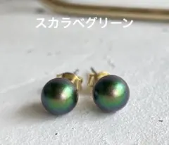 スワロフスキー・クリスタル®︎ スカラベグリーン　ピアス　6mm 偏光緑