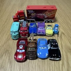 ミニカーセット：カーズ メーター、フィルモア、ラモーン - メルカリ