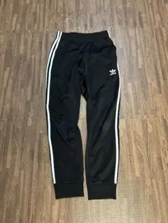 adidas ブラック ラインパンツ ジャージ