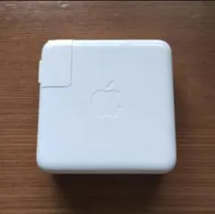 純正Apple 61W USB-C電源アダプタ A1947