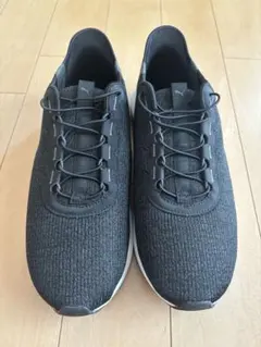 PUMA SOFTRIDE スニーカー ブラック　27.5㎝のサムネイル