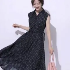 新品　アプワイザーリッシェ　ドットフレアワンピース　2