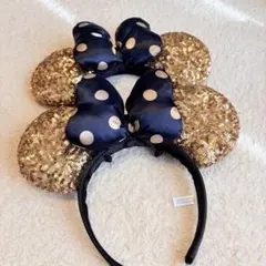 ディズニーリゾート　ミニー　黒　ゴールド　ドット　カチューシャ