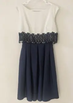 AIMER レース切替 パーティードレス 結婚式 M 紺　美品のサムネイル