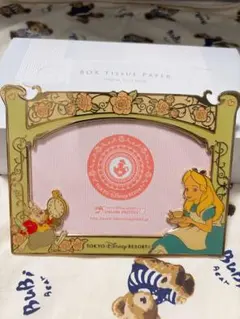 【新品未使用】 TDR ディズニー 不思議の国のアリス フォトフレームのサムネイル