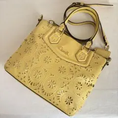 【美品】COACH コーチ 2wayショルダーバッグ 本革 斜め掛け 黄色