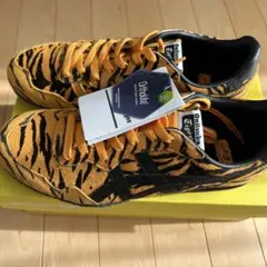 【新品】オニツカタイガー　セラーノ（SERRANO）　虎柄