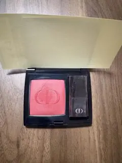 Dior Rouge Blush 999 パウダーチークのサムネイル