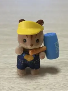 【美品】シルバニアファミリー 赤ちゃん工作だいすきシリーズ くるみリスの赤ちゃん