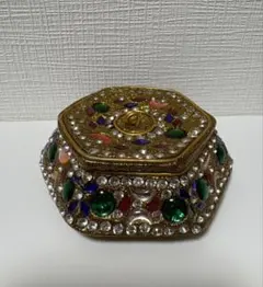 タイ王室御用達【NARAI PHAND】ハンドペイント 蓋物 ベンジャロン焼