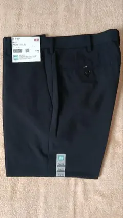 UNIQLO ユニクロ 感動パンツ ネイビー ウエスト79cmレングス73cm