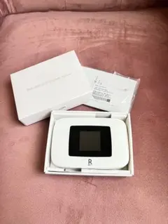 Rakuten WiFi Pocket Platinum ホワイト