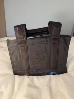 Tory Burchダークブラウン トートバッグ 光沢仕上げ