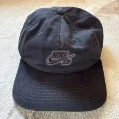 Nike SB 黒 キャップ