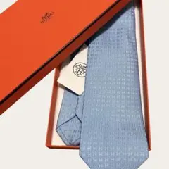 新品　タグ 箱付き HERMES エルメス ファソネ H柄 ネクタイ 水色