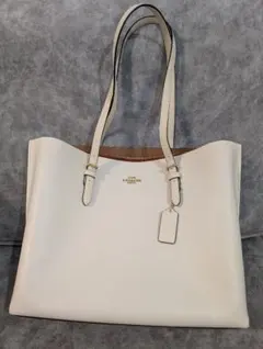 COACH モリー　ホワイトレザートートバッグ