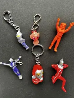 ウルトラマンコスモス」ダブルタイプキーホルダー - メルカリ
