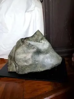【重量16kg】天然石 鑑賞石 遠山石 水石 置物 オブジェ コレクション 重量16kg】天然石 鑑賞石 遠山石 水石 置物 オブジェ コレクション