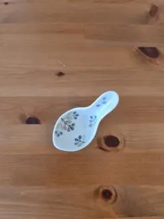 花柄がかわいい陶器の小さなピッチャー （小）フレンチアンティーク