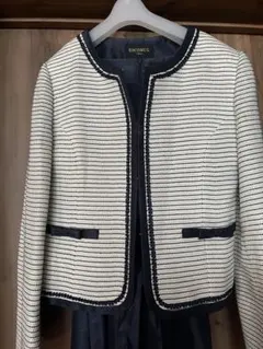 ストライプジャケットとワンピースセット